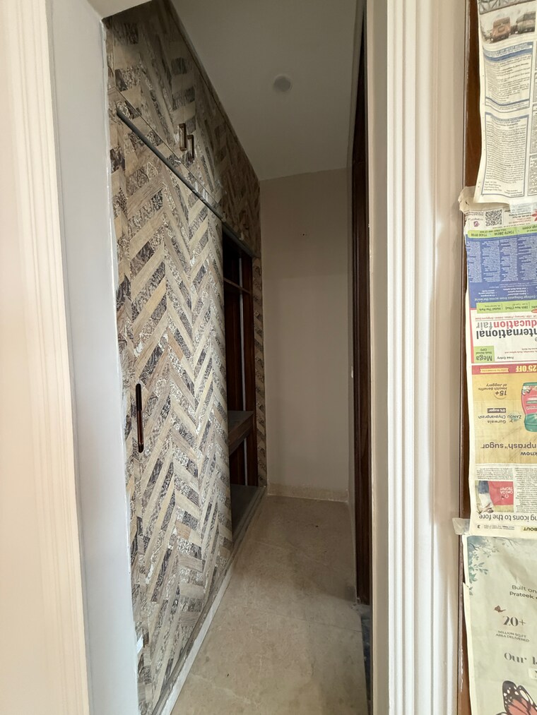 Balcony, sector 85 4 Bedroom 350 Sq.Yd. Builder Floor In Sector 85 Faridabad 8716186