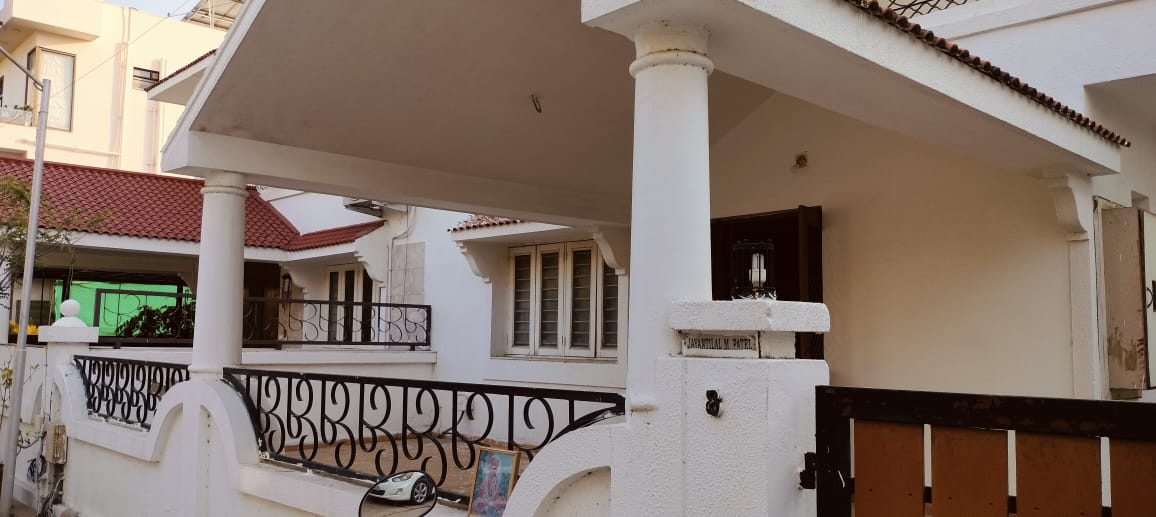 4 BHK + Pooja Room,Servant Room Villa For Sale in Trishla Vatika