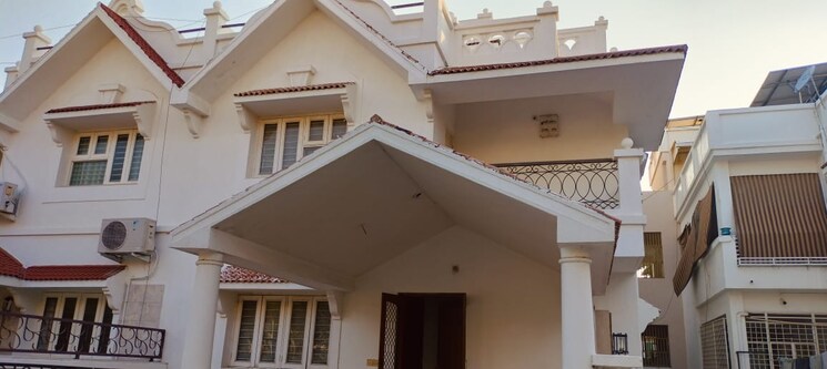 Exterior View, thaltej 4 Bedroom 2360 Sq.Ft. Villa In Thaltej Ahmedabad 8716192
