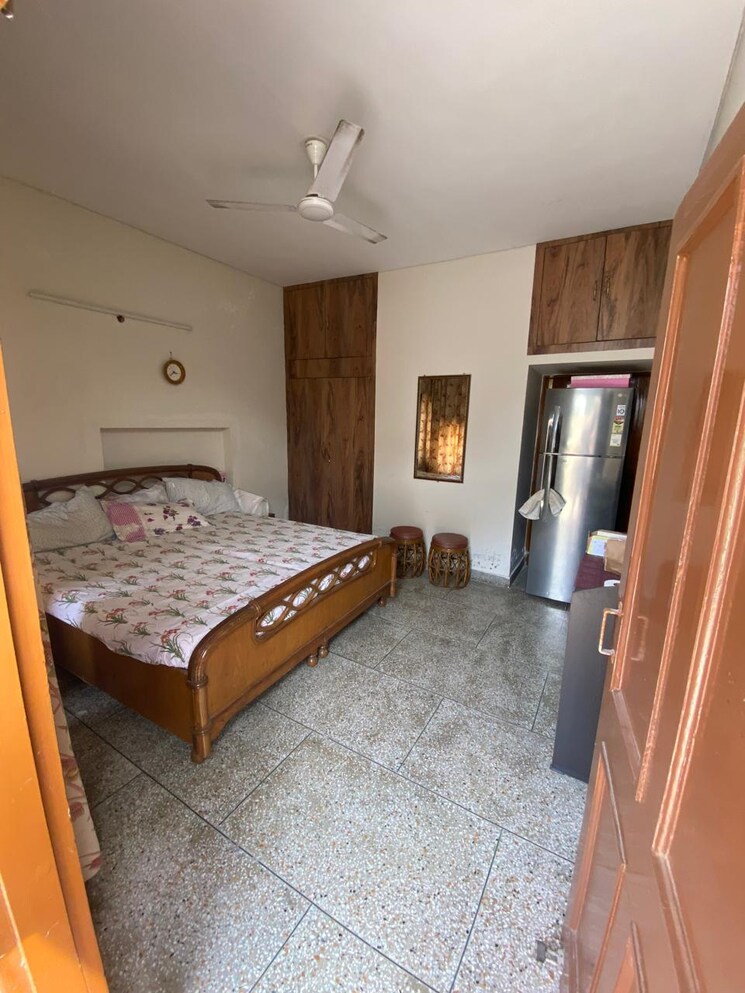 Bedroom, sector 37 2 Bedroom 1000 Sq.Ft. Builder Floor In Sector 37 Chandigarh 8716202