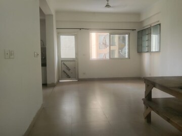 Room in 3 BHK Apartment at Gardenia Gateway, Sector 75 – for Rent