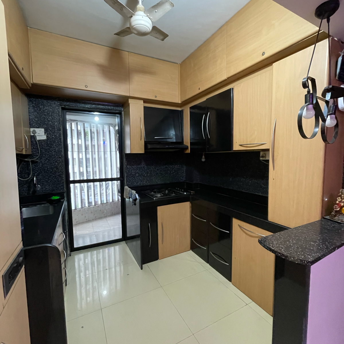 2 BHK Apartment For Rent in Sadguru Complex Goregaon 