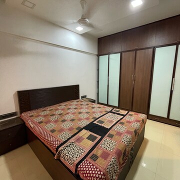 Bedroom in 2 BHK Apartment at Goregaon East – for Rent