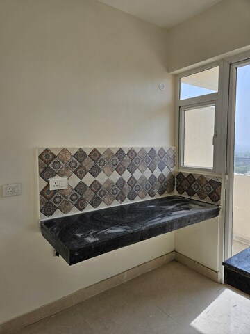 Bedroom in 2 BHK Apartment at Signature Global City 63A, Sector 63a – for Rent