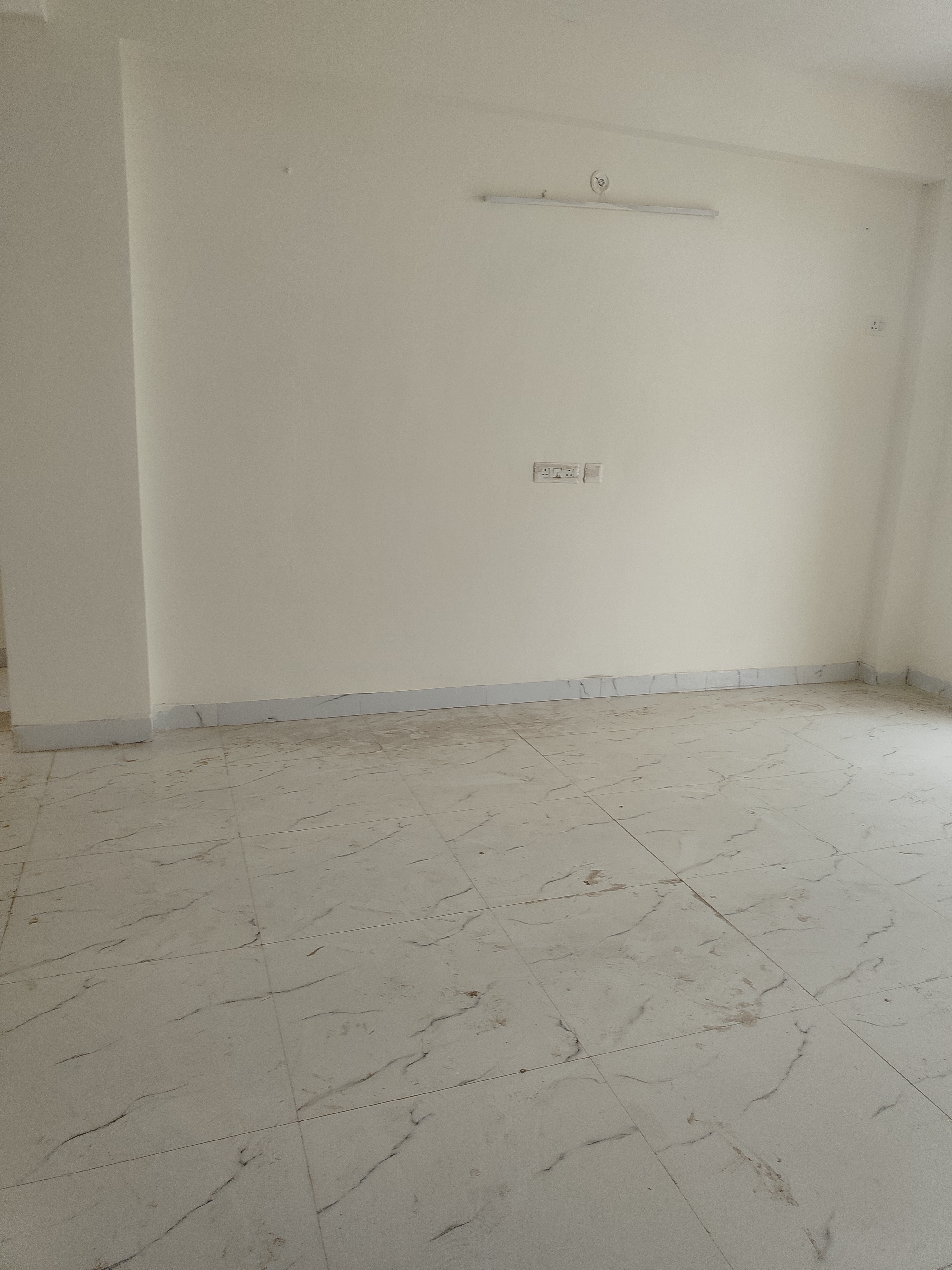 3 BHK + Study Room 250 Sq.Yd. Builder Floor in TDI The Retreat