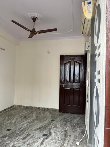 Building Lobby in 1 BHK Builder Floor at Vasant Kunj – for Rent