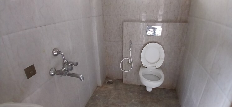 Bathroom, rt nagar 2 Bedroom 1000 Sq.Ft. Apartment In Rt Nagar Bangalore 8716345