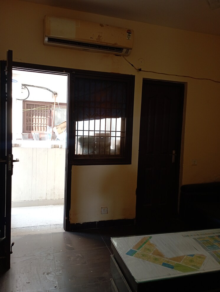 Kitchen, wave-floors-premium 2 Bedroom 940 Sq.Ft. Builder Floor In Wave City Ghaziabad 8716352