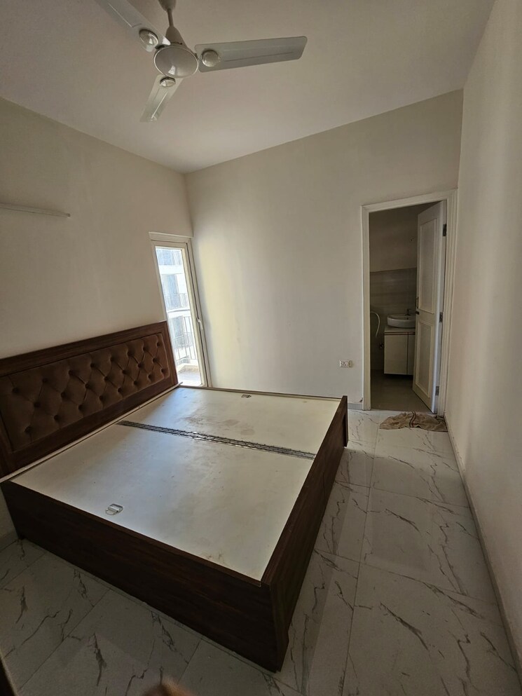 Kitchen, pivotal-paradise 2 Bedroom 950 Sq.Ft. Apartment In Sector 62 Gurgaon 8716351