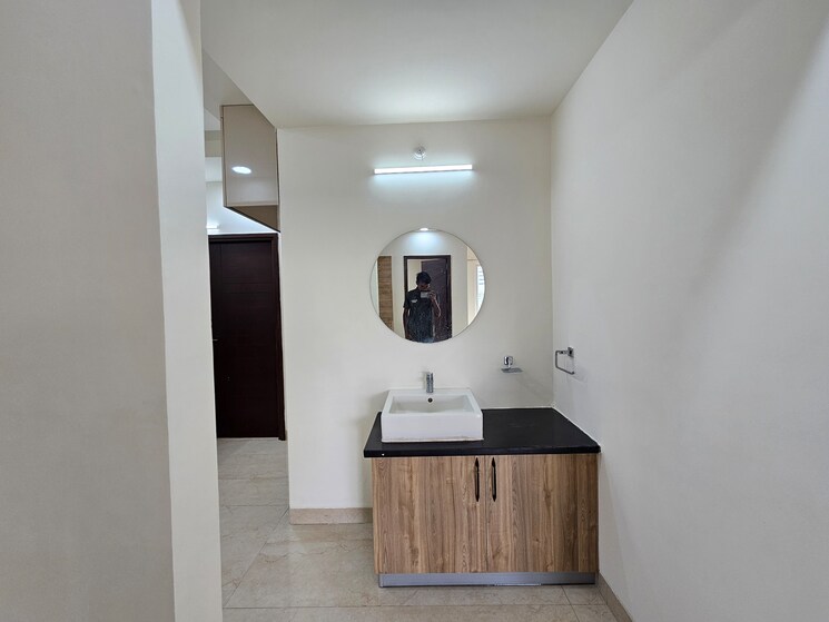 Bathroom, niharika-skyline 4 Bedroom 2580 Sq.Ft. Apartment In Khajaguda Hyderabad 8716347