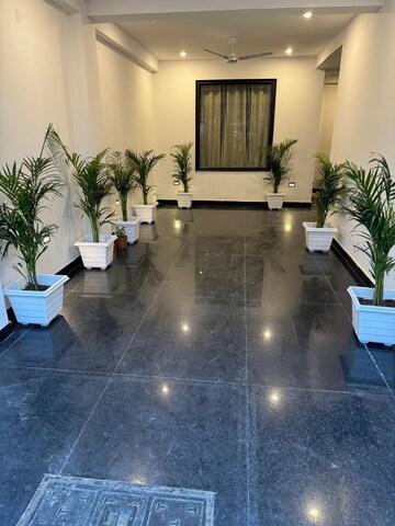 Gym in 1 BHK Builder Floor at Hamlin Apartment, Sector 43 – for Rent