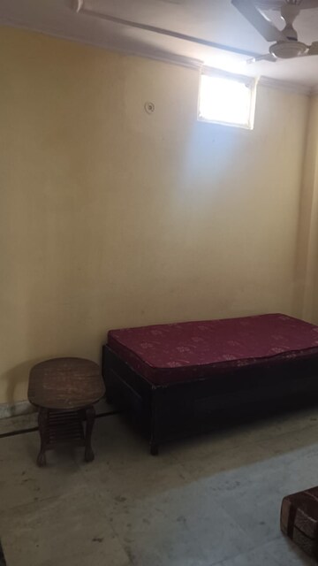 Bedroom in 1 BHK Builder Floor at Dwarka Mor – for Rent