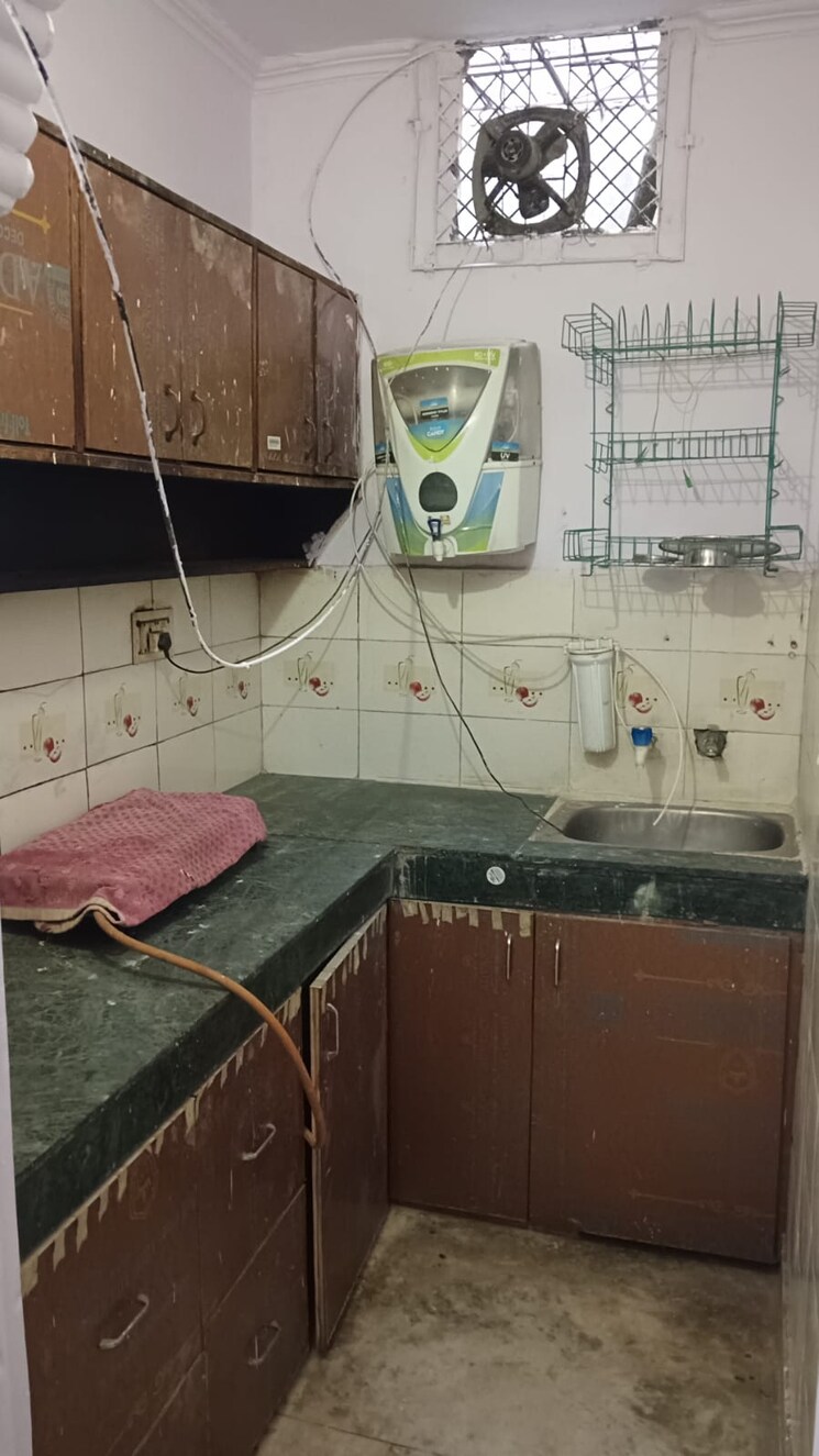Kitchen, dwarka mor 1 Bedroom 450 Sq.Ft. Builder Floor In Dwarka Mor Delhi 8716373