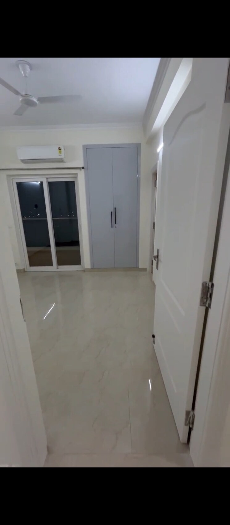 undefined, shree-vardhman-victoria 3 Bedroom 1950 Sq.Ft. Apartment In Sector 70 Gurgaon 8716371