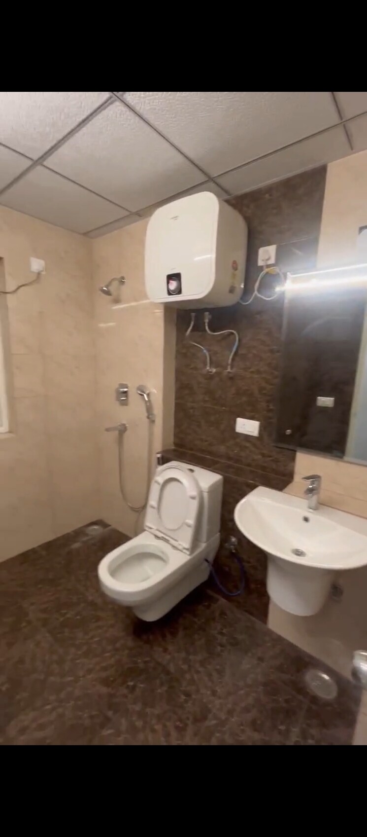 Bathroom, shree-vardhman-victoria 3 Bedroom 1950 Sq.Ft. Apartment In Sector 70 Gurgaon 8716371