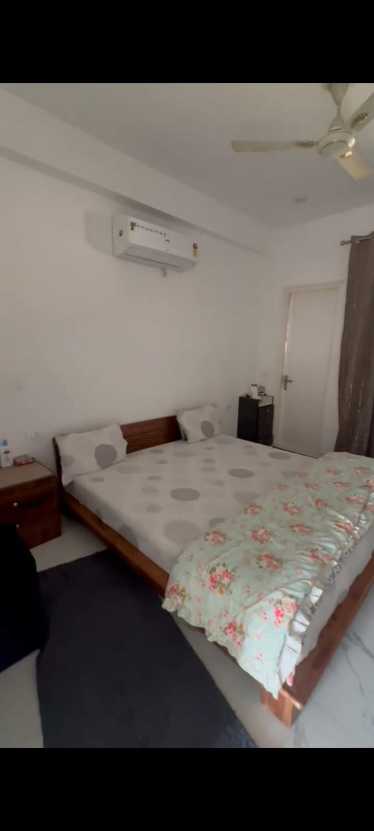 Kitchen, rwa-residential-society-sector-46 3 Bedroom 240 Sq.Ft. Builder Floor In Sector 46 Gurgaon 8716408