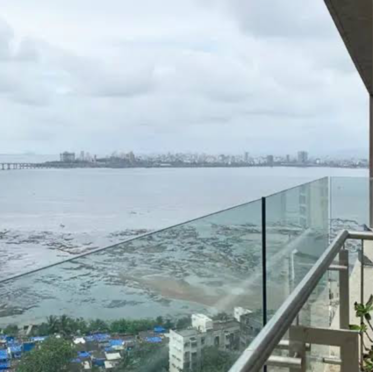 Balcony, juhu 6 Bedroom 5000 Sq.Ft. Builder Floor In Juhu Mumbai 8716406
