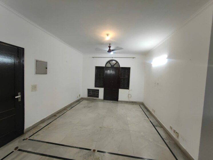 undefined, ss-mayfield-gardens 3 Bedroom 1950 Sq.Ft. Builder Floor In Sector 51 Gurgaon 8716460