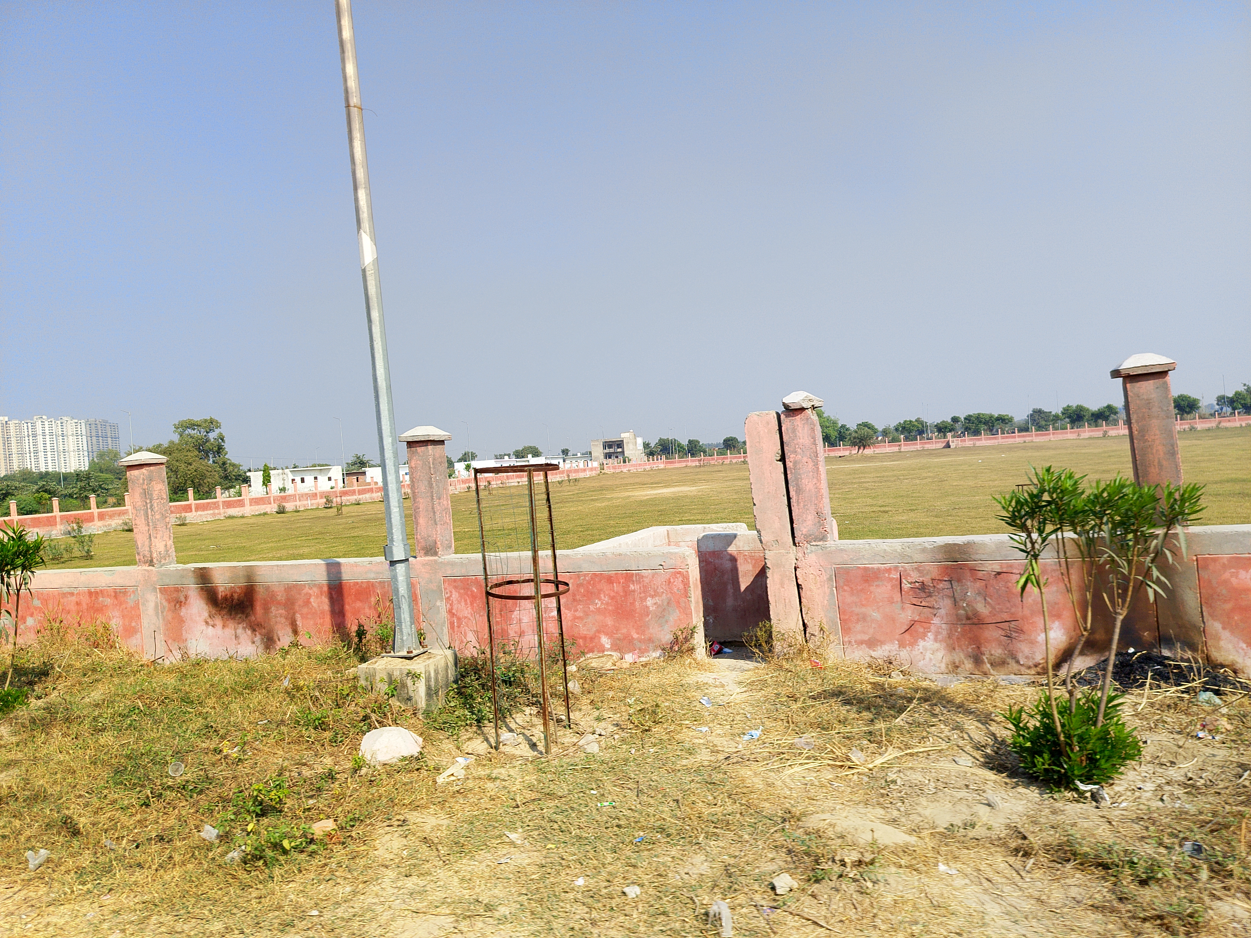 Plot For Sale in Sector 20 Yamuna Expressway