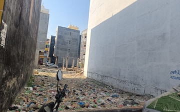 Plot For Sale in Adarsh Apartment 7, Dlf Ankur Vihar