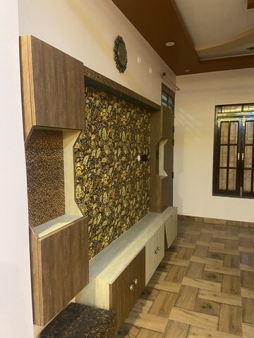 Furnished Amenities in 2 BHK Independent House at Gomti Nagar – for Rent