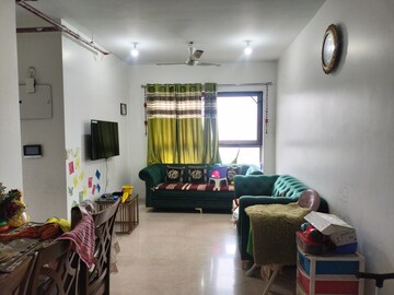 2 BHK Apartment For Rent in Kalpataru Paramount, Kapur Bawdi