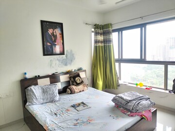 Bedroom in 2 BHK Apartment at Kalpataru Paramount, Kapur Bawdi – for Rent