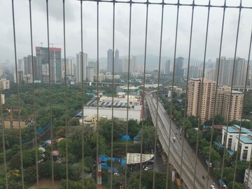 Balcony in 2 BHK Apartment at Kalpataru Paramount, Kapur Bawdi – for Rent