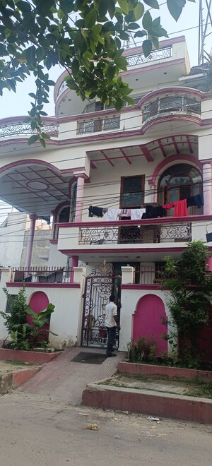 6+ BHK Independent House – Exterior View View at Gomti Nagar - for Sale