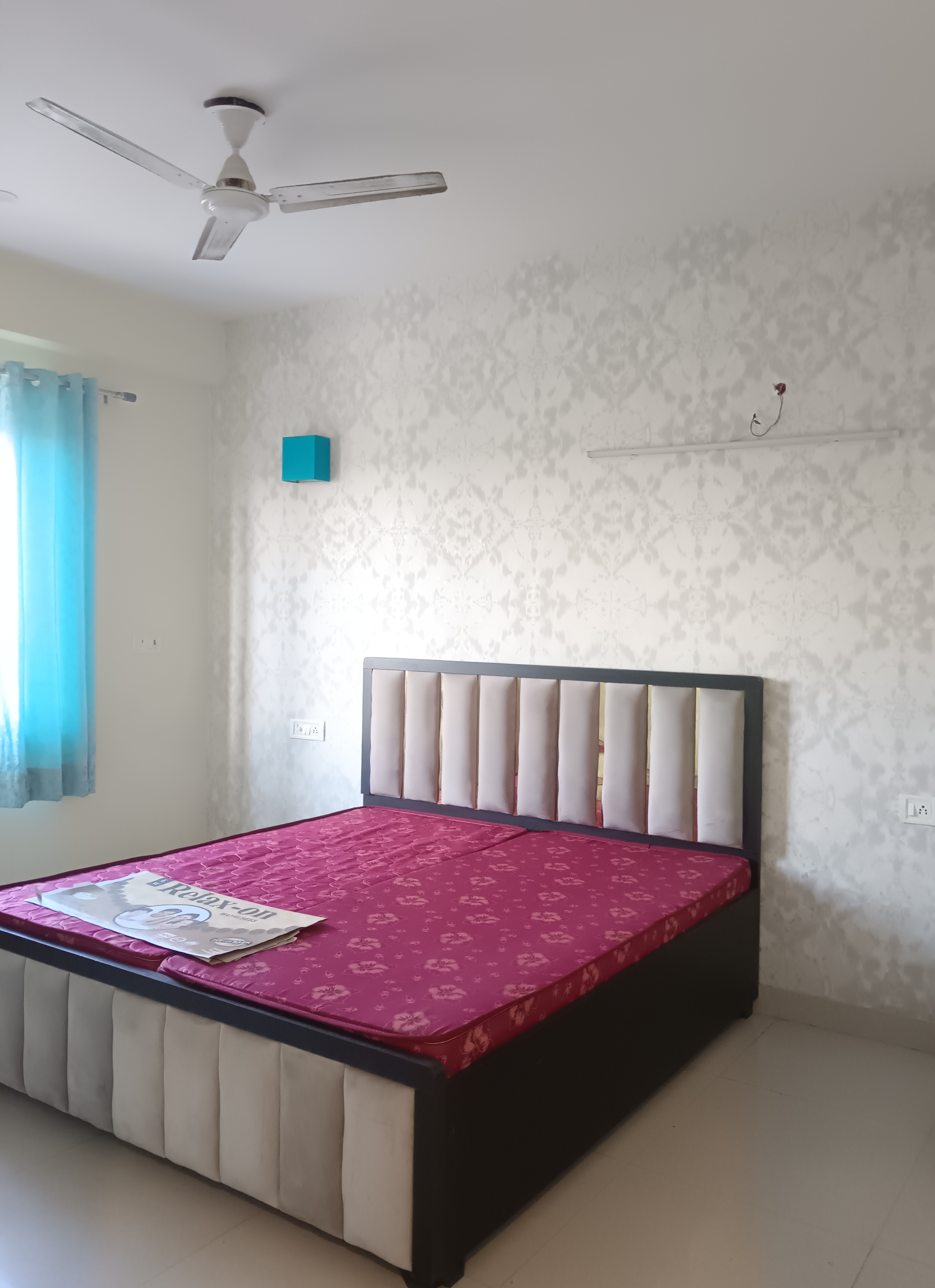 2 BHK Apartment For Rent in Redwood Orion
