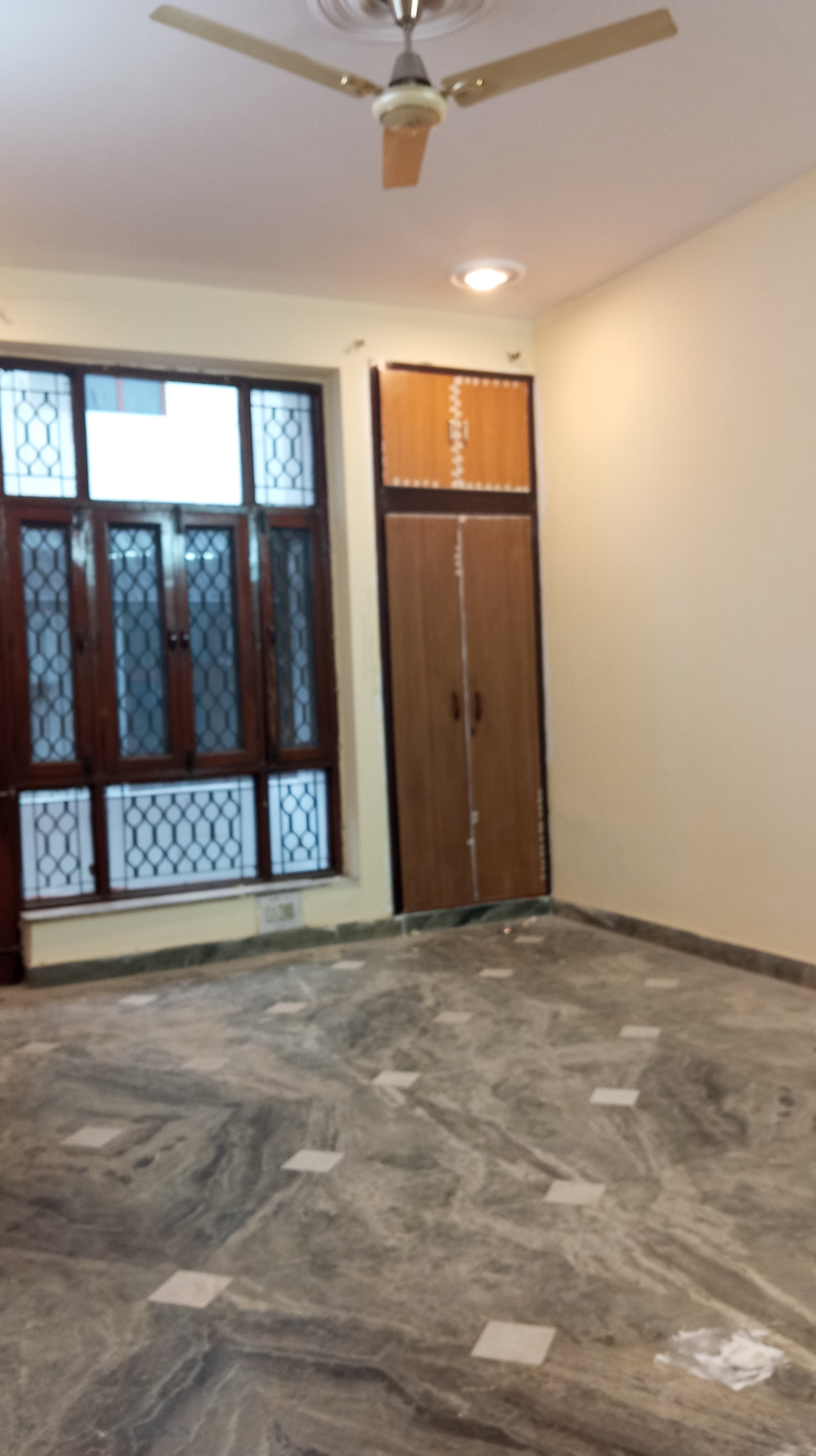 2 BHK Builder Floor For Rent in Sector 41