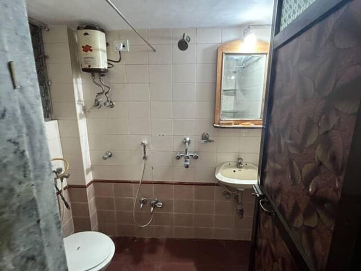 Attached Bathroom, raj-sundaram 2 Bedroom 600 Sq.Ft. Apartment In Dahisar East Mumbai 8716615