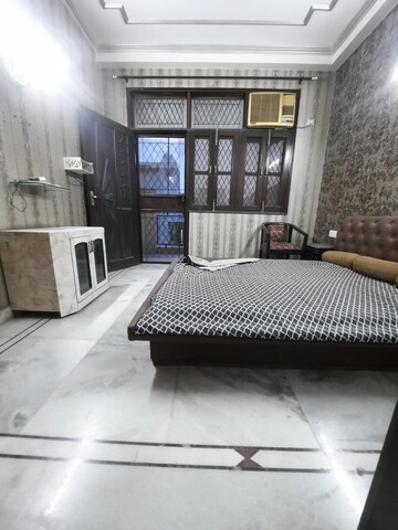 Bedroom in 3 BHK Builder Floor at Malviya Nagar – for Rent