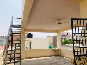 Room in 3 BHK Villa at Pragathi Nagar – for Sale