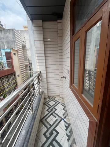 Balcony in 2 BHK Builder Floor at Dwarka Mor – for Rent