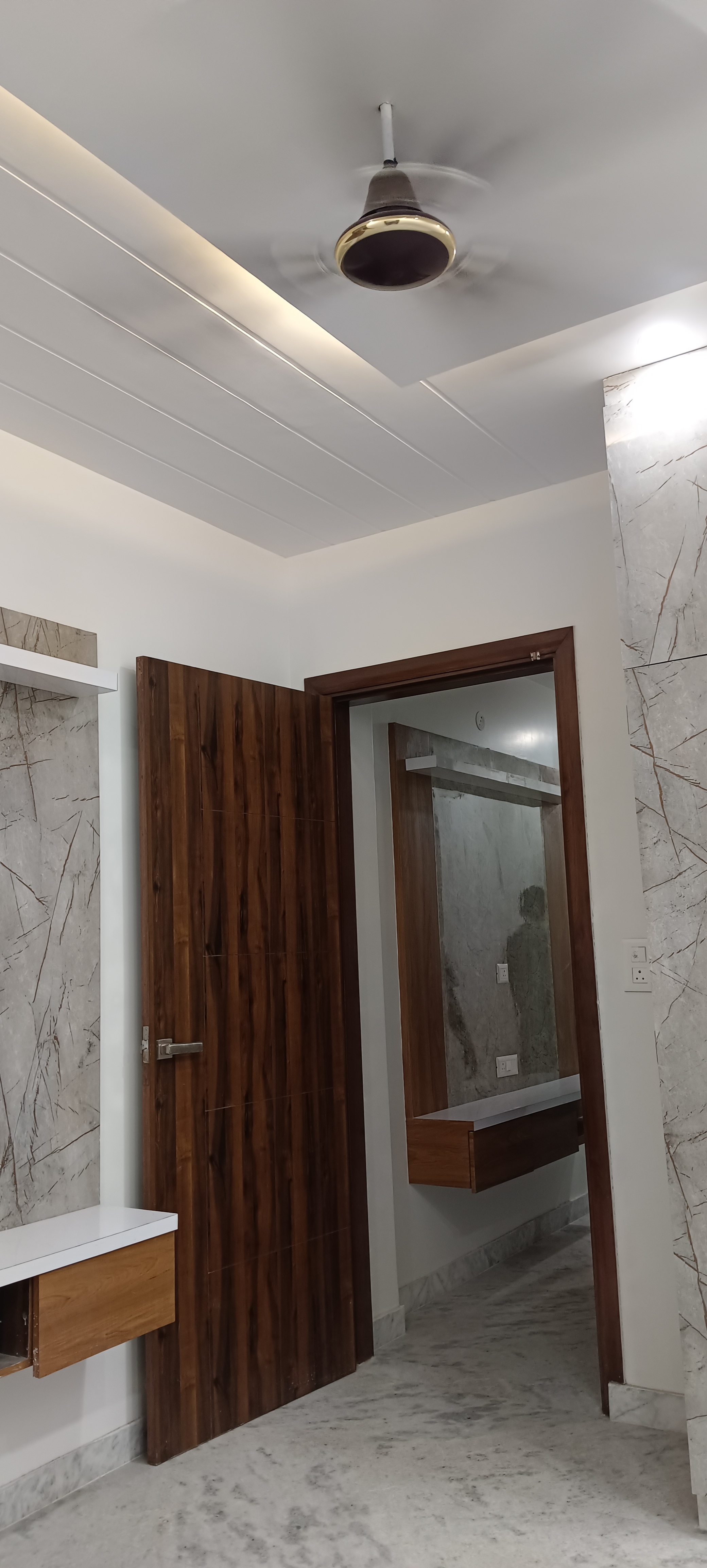 2 BHK Builder Floor For Rent in Shri Ram Property 