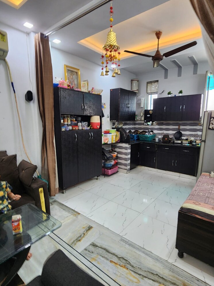 Kitchen, rohini sector 7 2 Bedroom 800 Sq.Ft. Builder Floor In Rohini Sector 7 Delhi 8716702