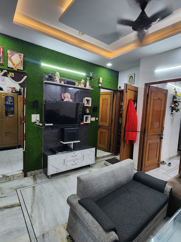 Living Room, rohini sector 7 2 Bedroom 800 Sq.Ft. Builder Floor In Rohini Sector 7 Delhi 8716702