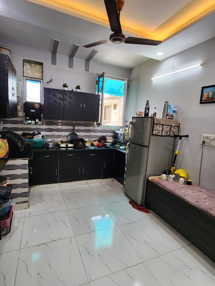Kitchen, rohini sector 7 2 Bedroom 800 Sq.Ft. Builder Floor In Rohini Sector 7 Delhi 8716702