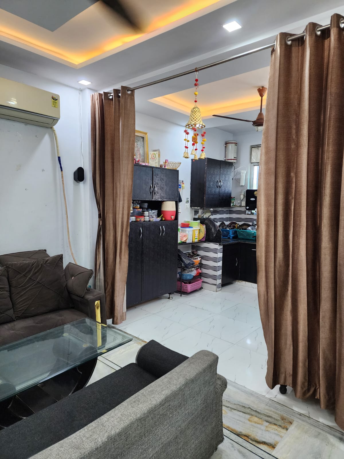 2 BHK Builder Floor For Rent in Rohini Sector 7