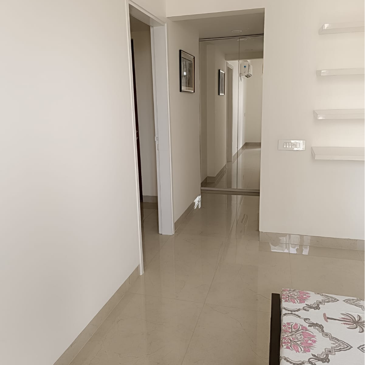 2 BHK + Extra Room Apartment For Rent in Jaypee Greens Pavilion Court