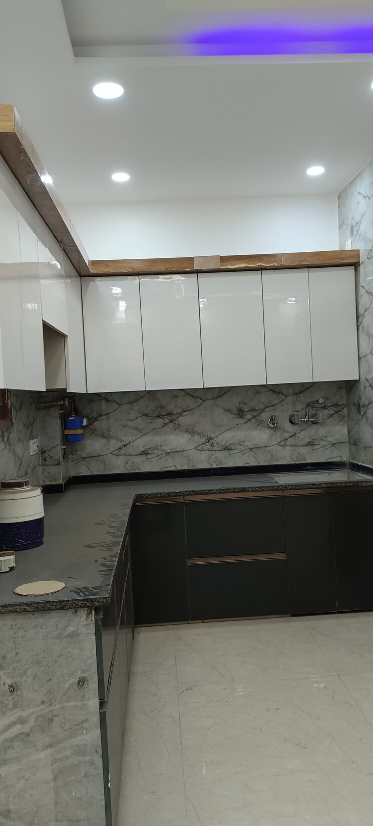 Kitchen, meenakshi garden 3 Bedroom 950 Sq.Ft. Builder Floor In Meenakshi Garden Delhi 8716709