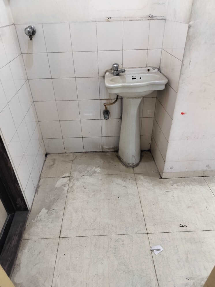 Bathroom, safal-residency 2 Bedroom 955 Sq.Ft. Apartment In Nerul Navi Mumbai 8716710