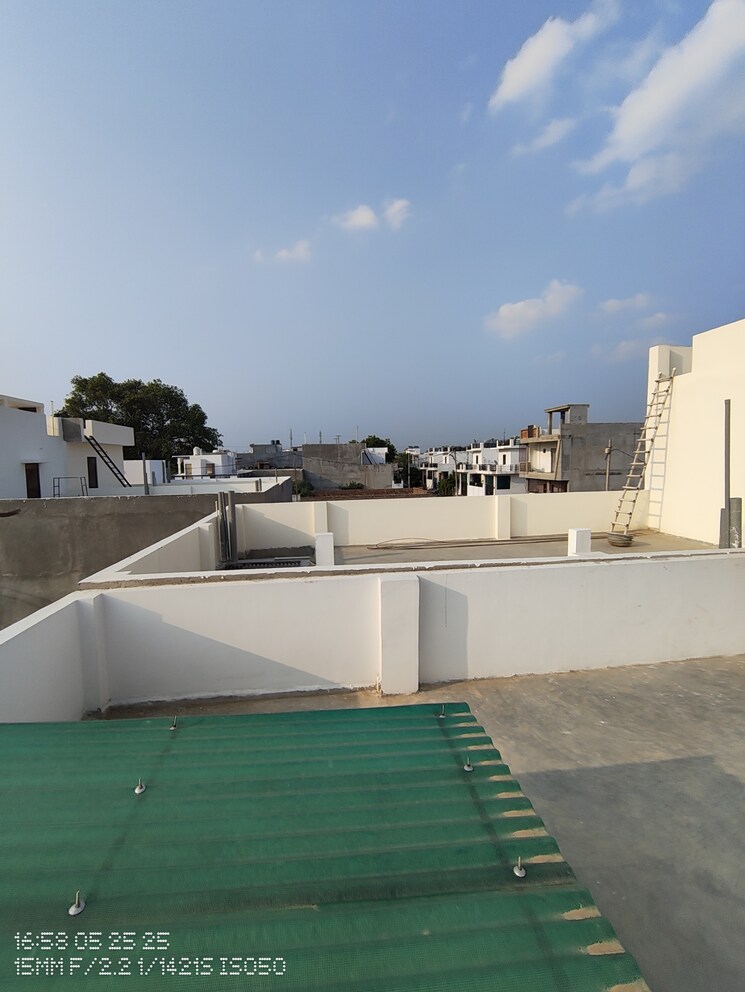 Terrace, jankipuram extension 3 Bedroom 1000 Sq.Ft. Independent House In Jankipuram Extension Lucknow 8716715