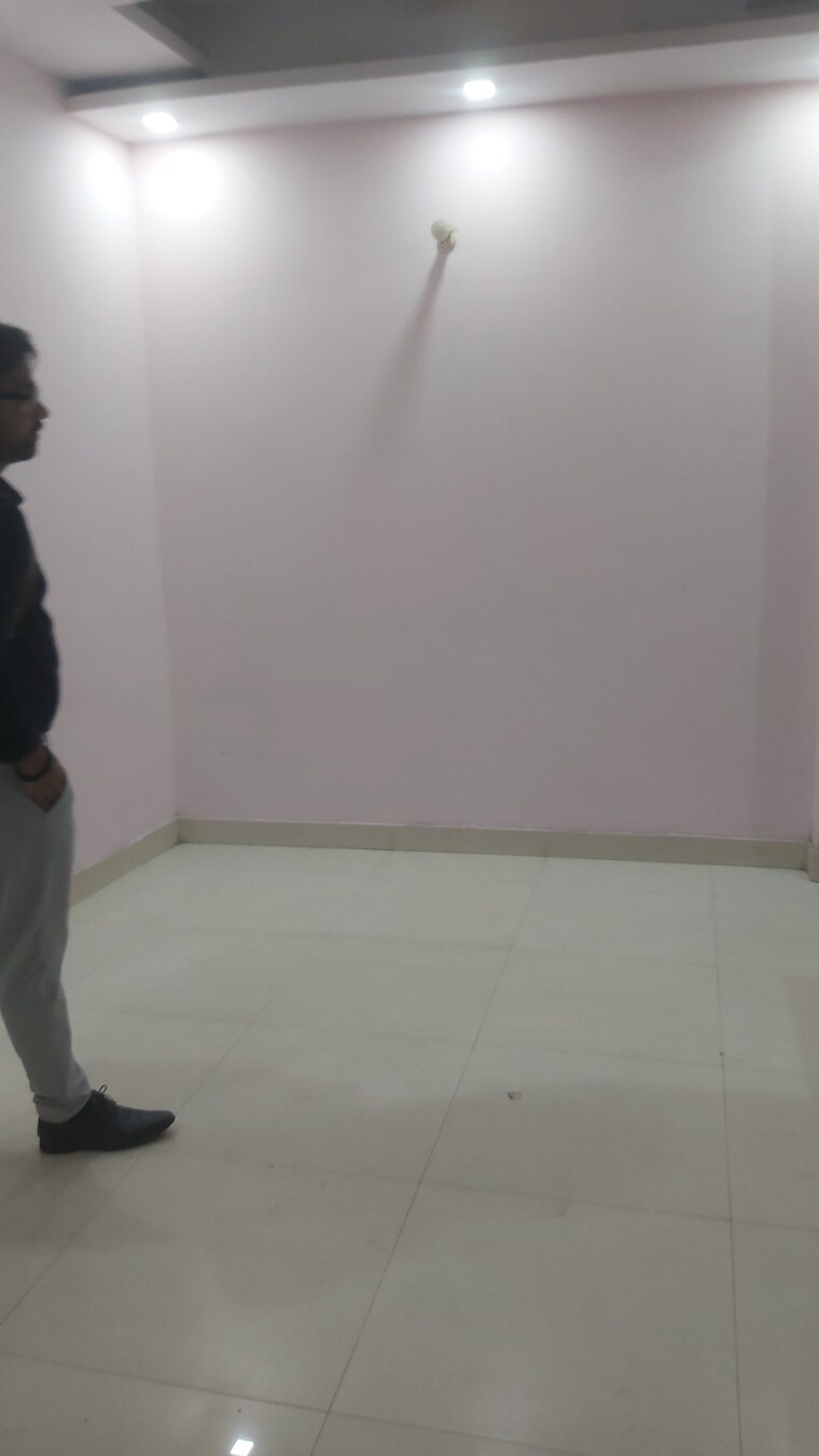 Bathroom, mayur vihar 2.5 Bedroom 650 Sq.Ft. Builder Floor In Mayur Vihar Delhi 8716721