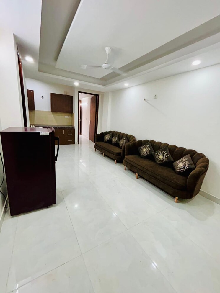 Living Room, palm-residency-chhatarpur 2 Bedroom 100 Sq.Yd. Builder Floor In Chattarpur Delhi 8716724