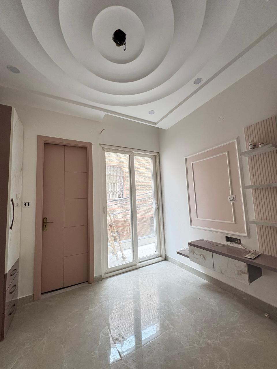 2 BHK Builder Floor For Sale in Vishnu Garden