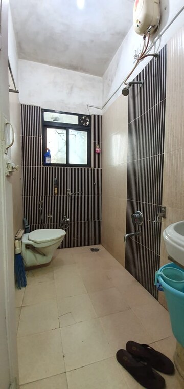 Bathroom in 2 BHK Apartment at Viman Nagar – for Rent