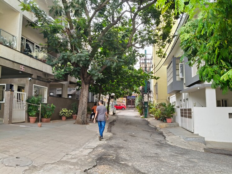  Parking, nagarabhavi  5600 Sq.Ft. Plot In Nagarabhavi Bangalore 8716754