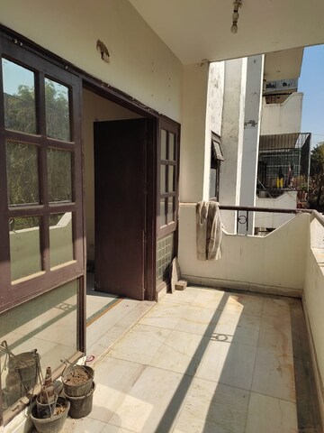 Balcony in 3 BHK Builder Floor at Uppal Southend, Sector 49 – for Rent